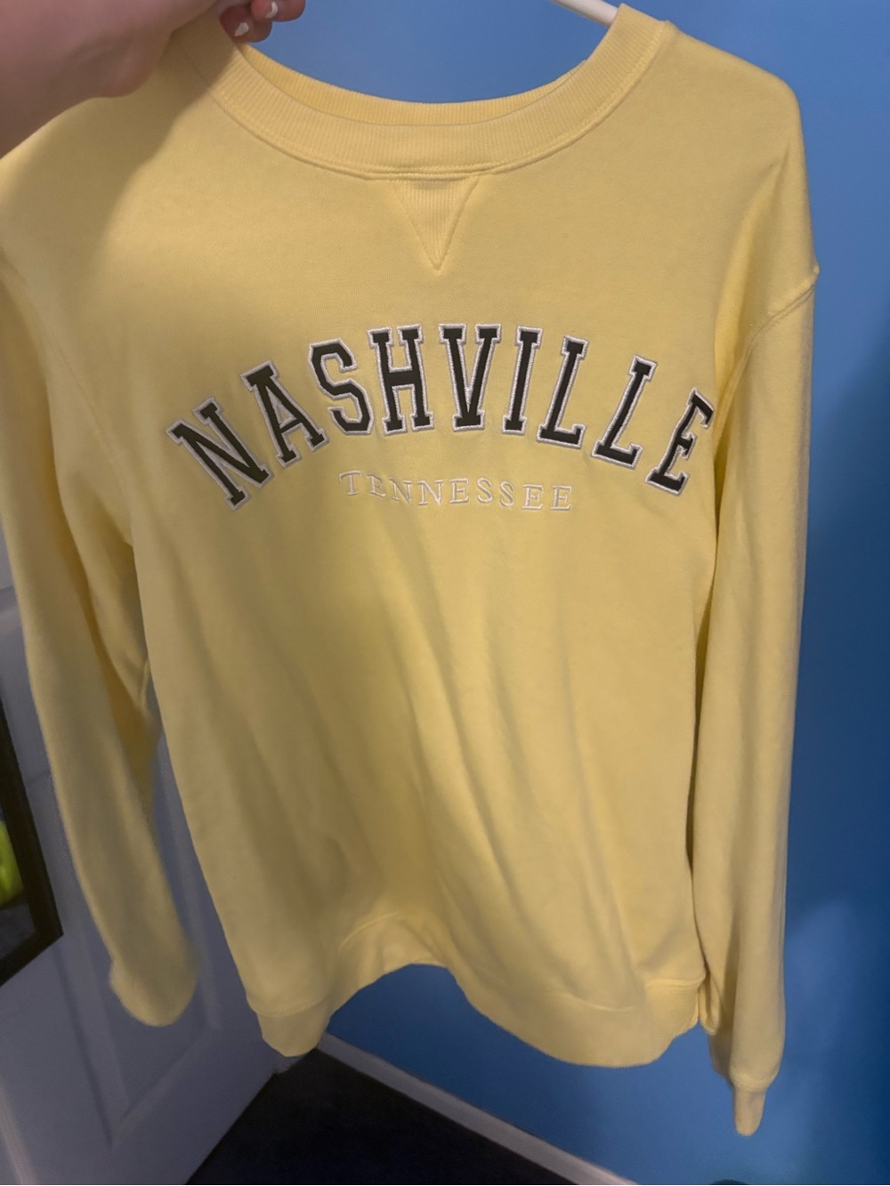 Nashville Tennessee buttery Yellow Crewneck Sweatshirt